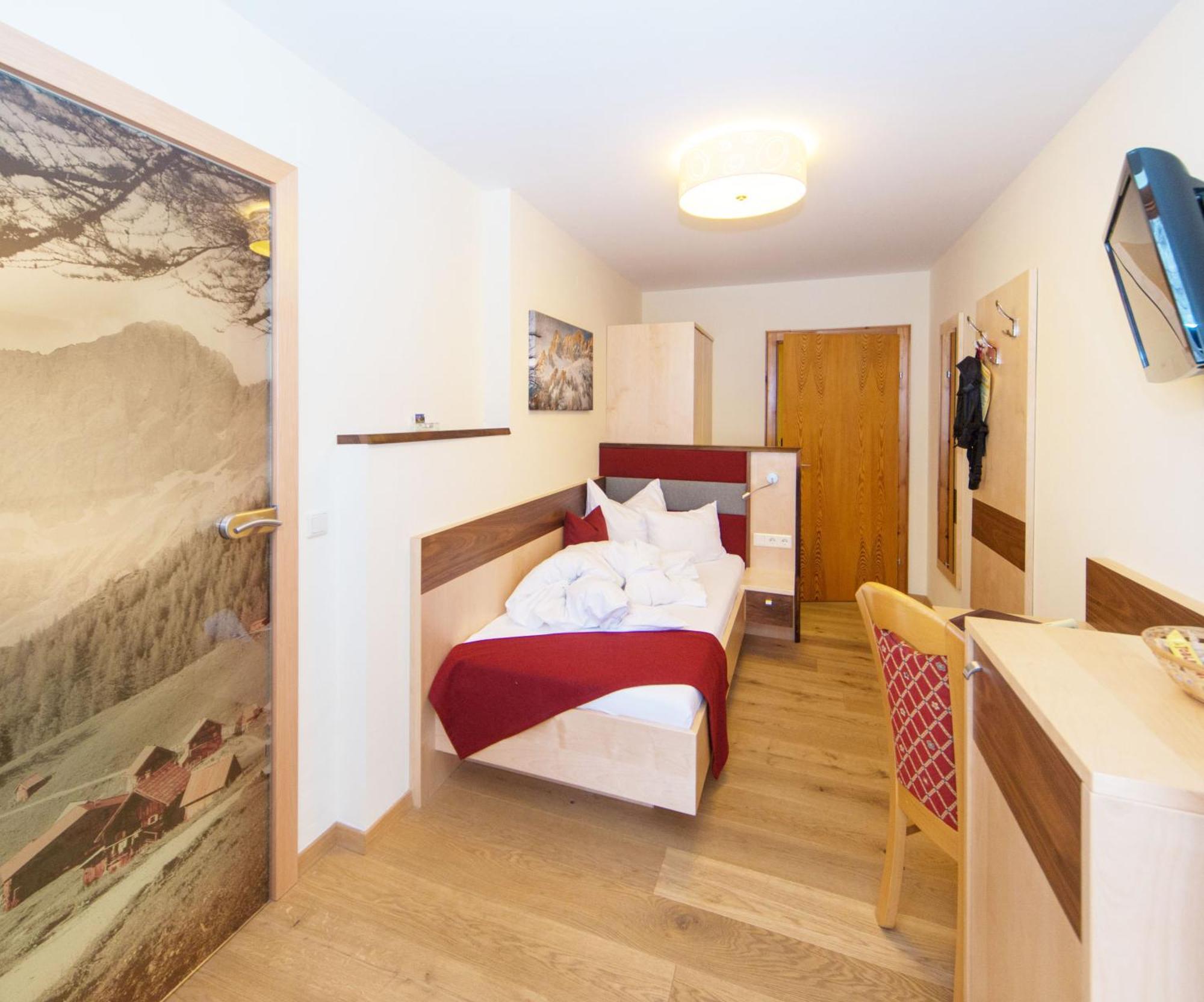 Hotel Roesslhof Ramsau am Dachstein Chambre photo