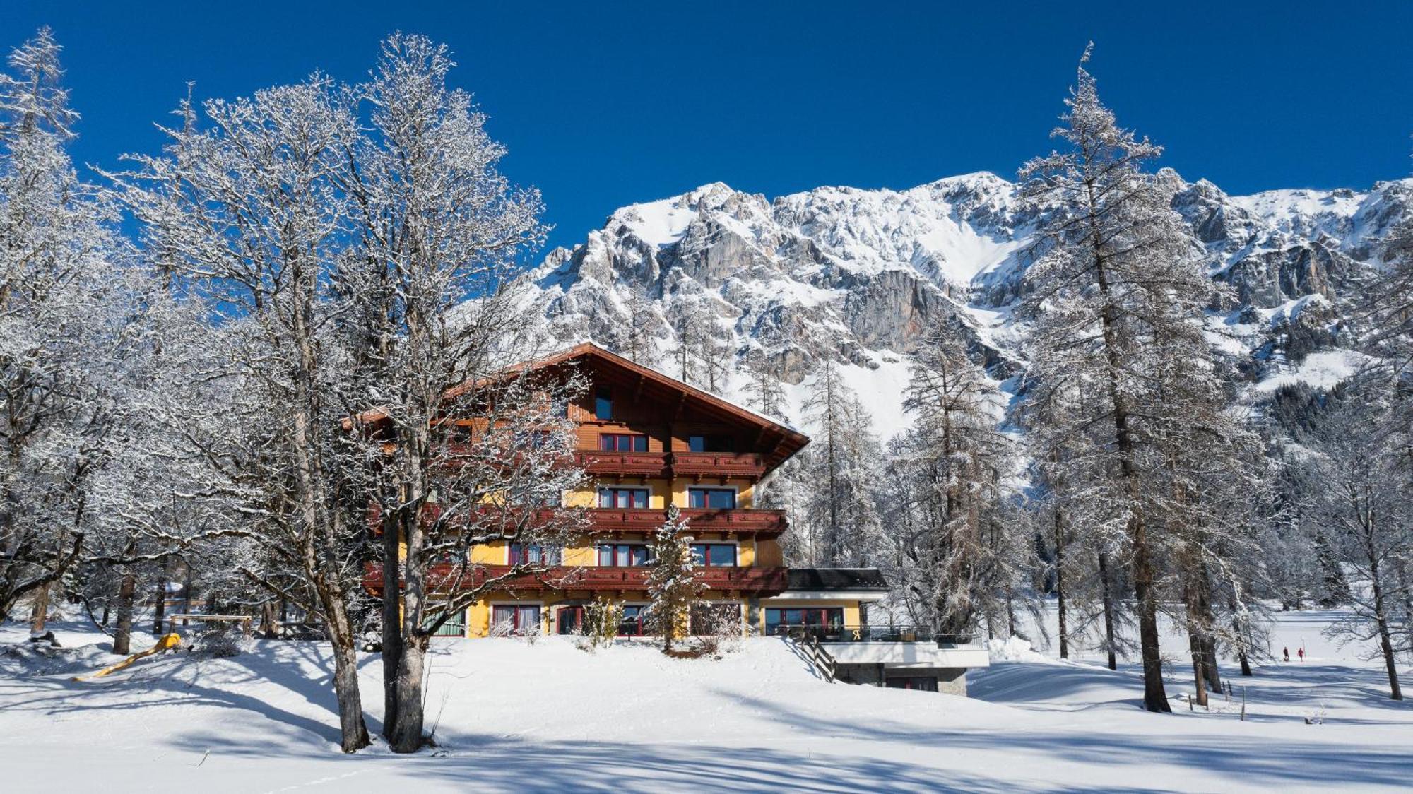 Hotel Roesslhof Ramsau am Dachstein Extérieur photo