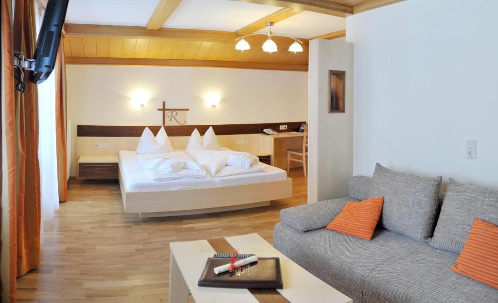 Hotel Roesslhof Ramsau am Dachstein Chambre photo