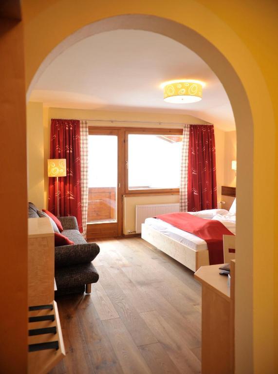 Hotel Roesslhof Ramsau am Dachstein Chambre photo