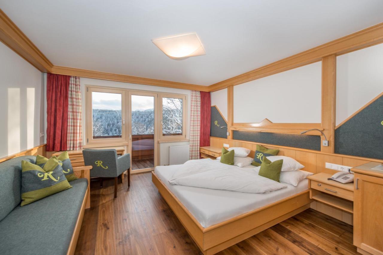 Hotel Roesslhof Ramsau am Dachstein Extérieur photo