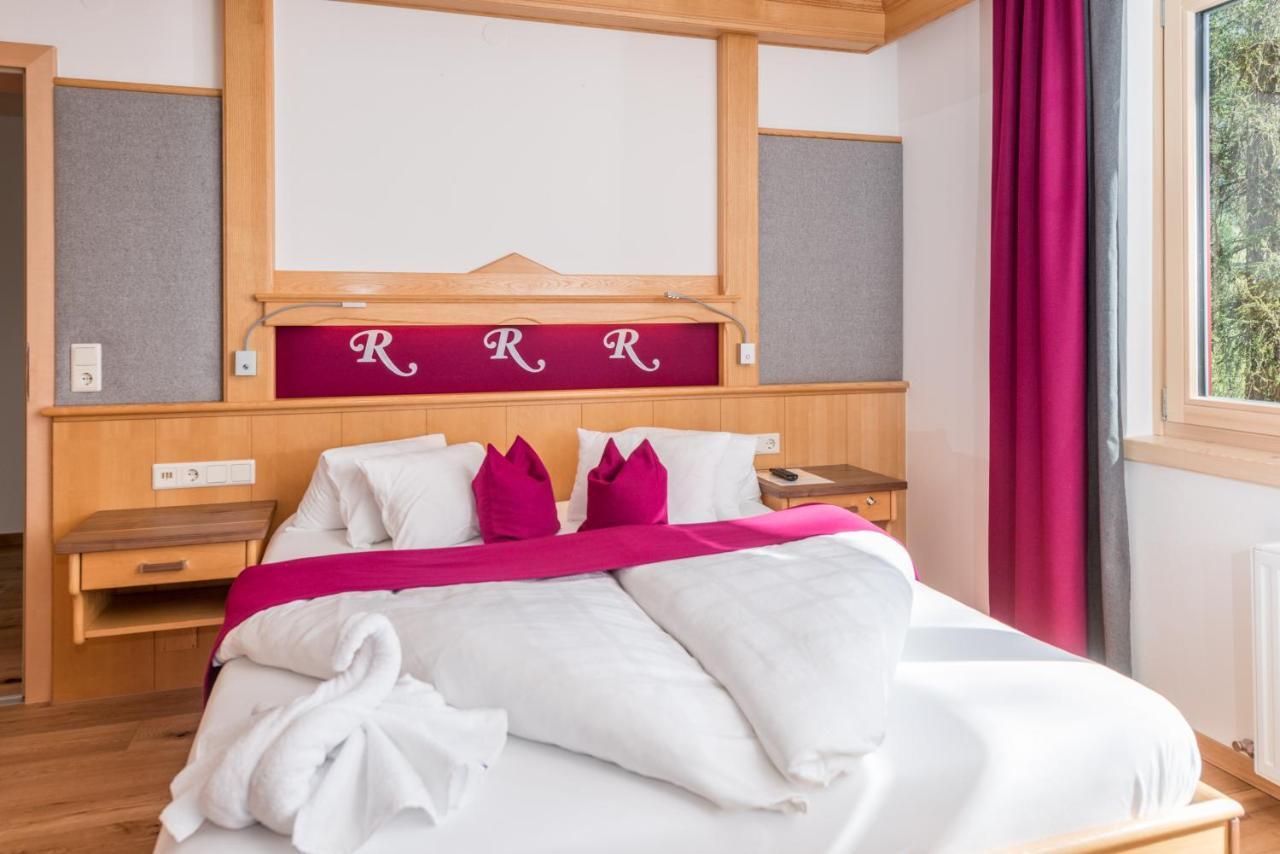 Hotel Roesslhof Ramsau am Dachstein Extérieur photo